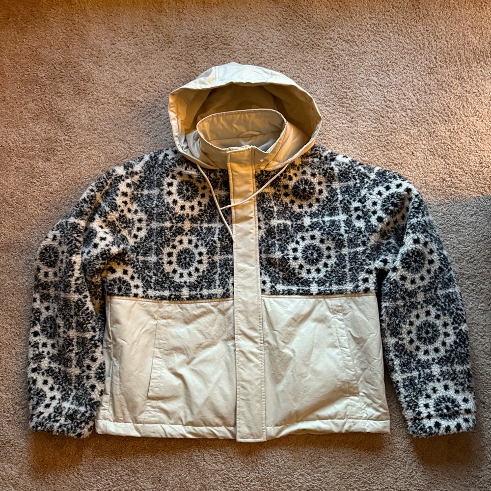 ASOS DESIGN borg jacket with ecru paisley print size Medium